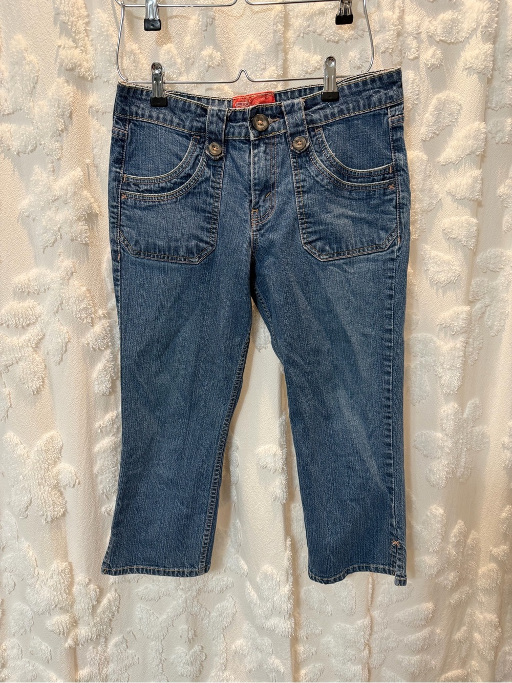 Vintage Y2K low rise capri jeans